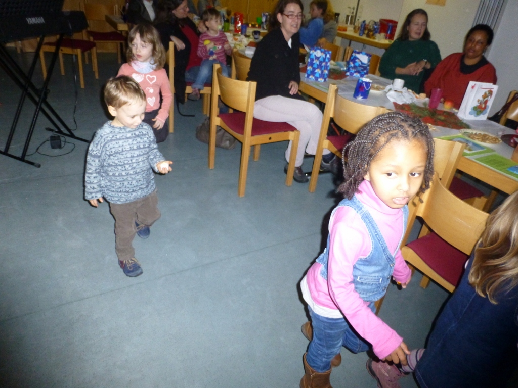 21.12.2012: Weihnachtsfeier bei den Kindern